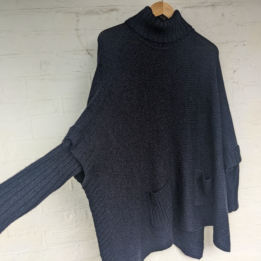 PONCHO DESIGN LAB TURTLE NECK KNIT PONCHO SWEATER MIDNIGHT BLUE SIZE MEDIUM - Picture 2 of 14